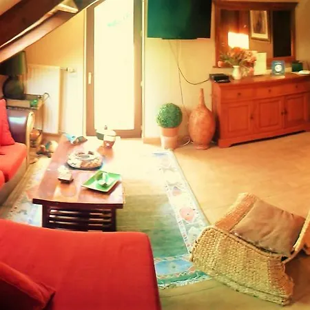 Cosy Flat Arlon